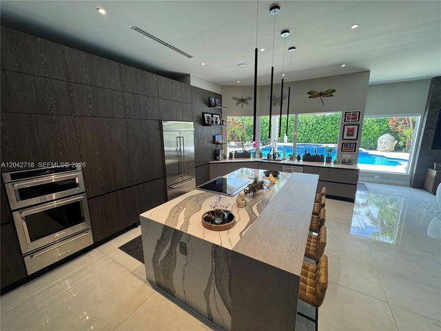 9662 SW 123rd Street, Miami, FL 33176