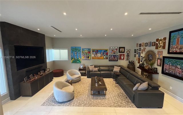 9662 SW 123rd Street, Miami, FL 33176