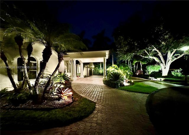 9662 SW 123rd Street, Miami, FL 33176