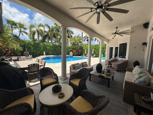 9662 SW 123rd Street, Miami, FL 33176