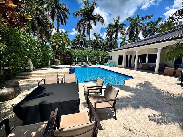9662 SW 123rd Street, Miami, FL 33176
