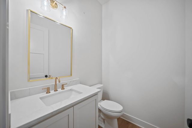 6112 NE Oak Drive, Ankeny, IA 50021