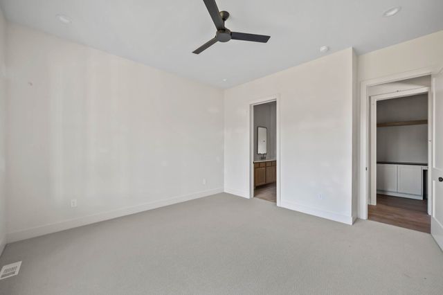 6112 NE Oak Drive, Ankeny, IA 50021