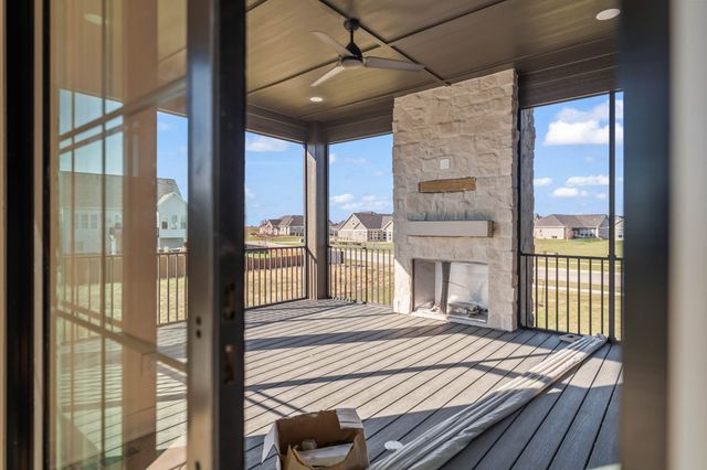 6112 NE Oak Drive, Ankeny, IA 50021