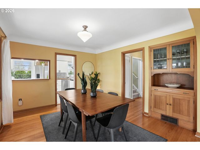 7436 N SEWARD Ave, Portland, OR 97217