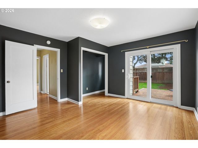 7436 N SEWARD Ave, Portland, OR 97217