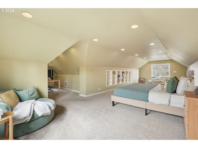 7436 N SEWARD Ave, Portland, OR 97217