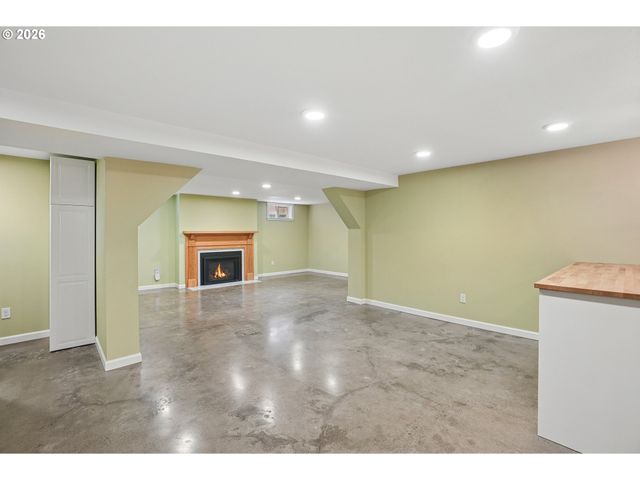 7436 N SEWARD Ave, Portland, OR 97217