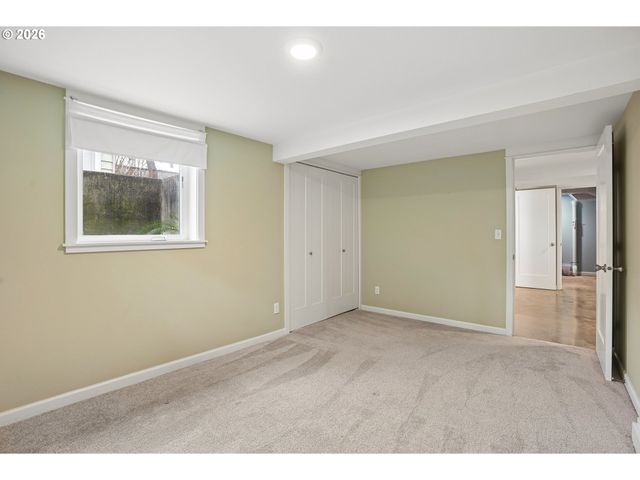 7436 N SEWARD Ave, Portland, OR 97217