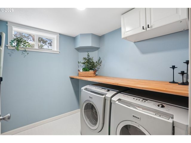 7436 N SEWARD Ave, Portland, OR 97217