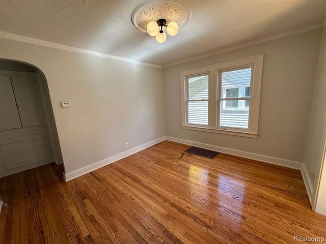 385 Vester Street, Ferndale, MI 48220