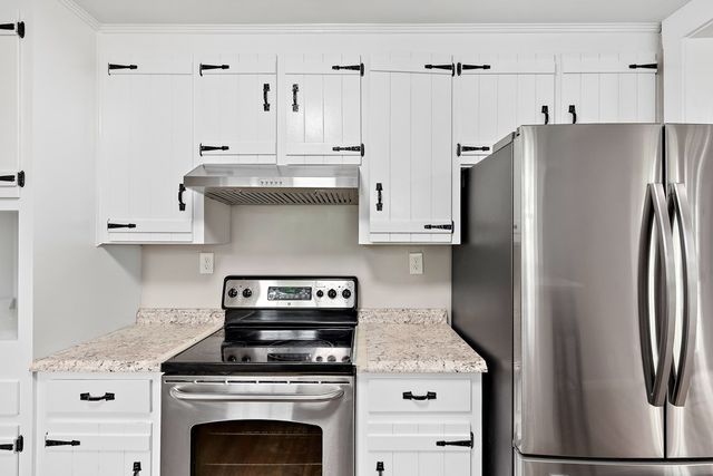 7727 S State Hwy 167, Hartford, AL 36344