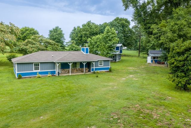 7727 S State Hwy 167, Hartford, AL 36344