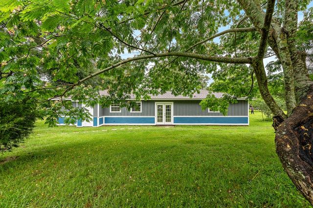 7727 S State Hwy 167, Hartford, AL 36344