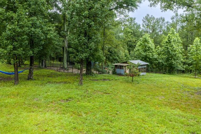 7727 S State Hwy 167, Hartford, AL 36344
