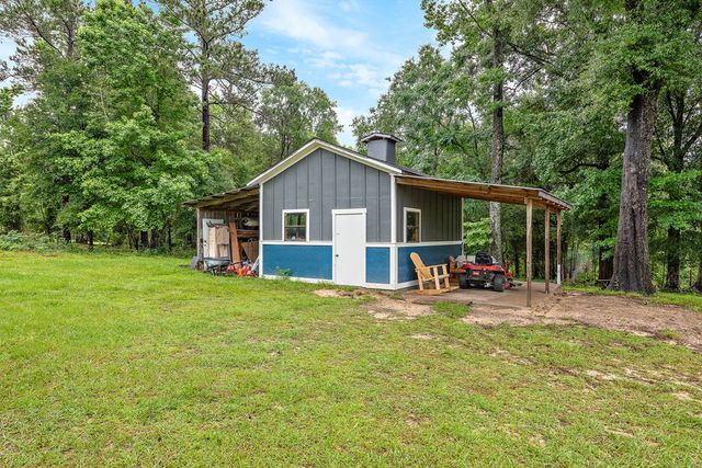 7727 S State Hwy 167, Hartford, AL 36344