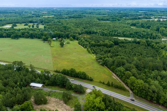 7727 S State Hwy 167, Hartford, AL 36344