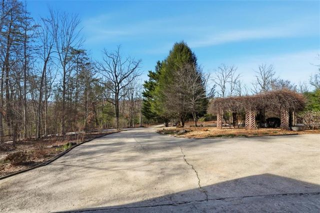 1401 Adair Mill Road, Cleveland, GA 30528