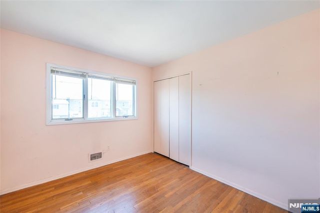 34 Bobbink Terrace, East Rutherford, NJ 07073