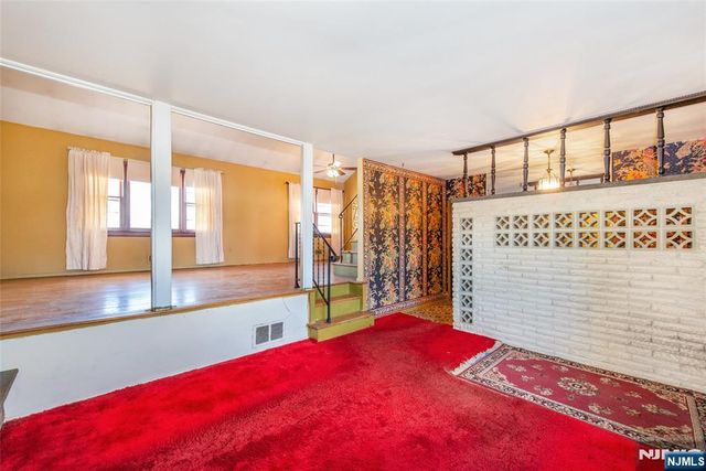 34 Bobbink Terrace, East Rutherford, NJ 07073