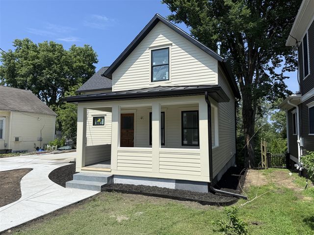 926 Lake Boulevard, Saint Joseph, MI 49085