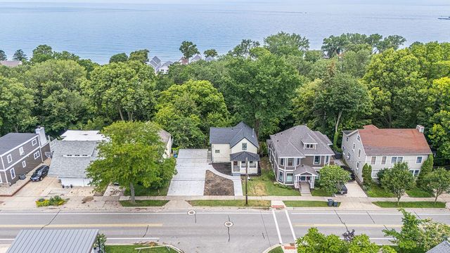 926 Lake Boulevard, Saint Joseph, MI 49085