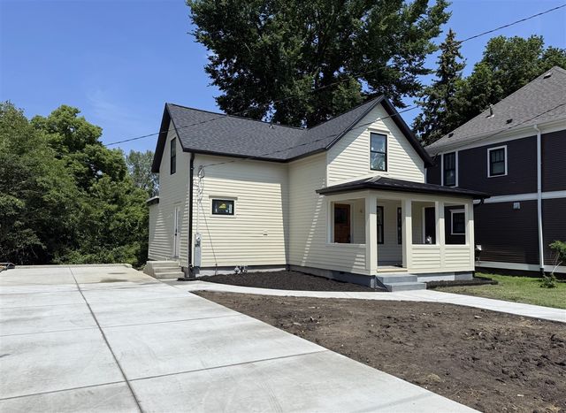 926 Lake Boulevard, Saint Joseph, MI 49085