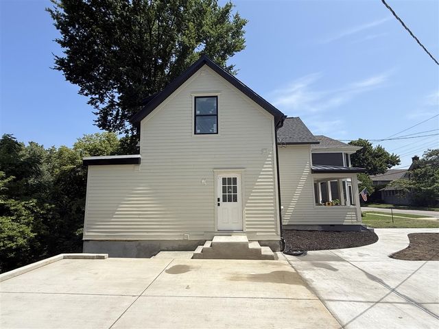 926 Lake Boulevard, Saint Joseph, MI 49085