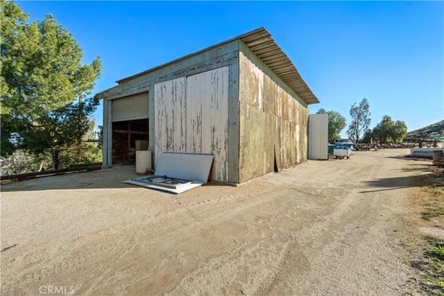 11251 Laurel, Bloomington, CA 92316