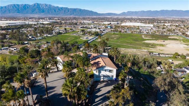 11251 Laurel, Bloomington, CA 92316