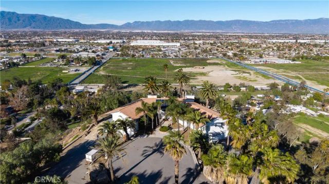 11251 Laurel, Bloomington, CA 92316