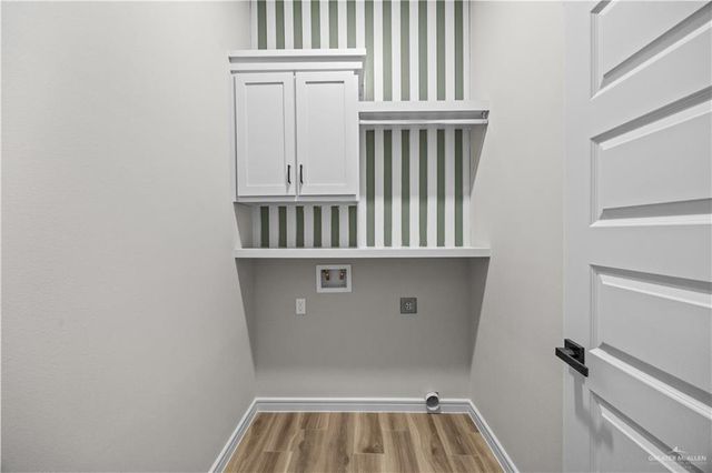 2318 Thornton Avenue, Mission, TX 78574