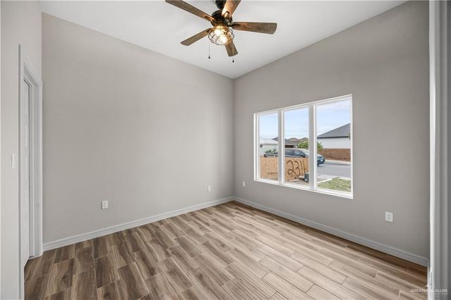 2318 Thornton Avenue, Mission, TX 78574