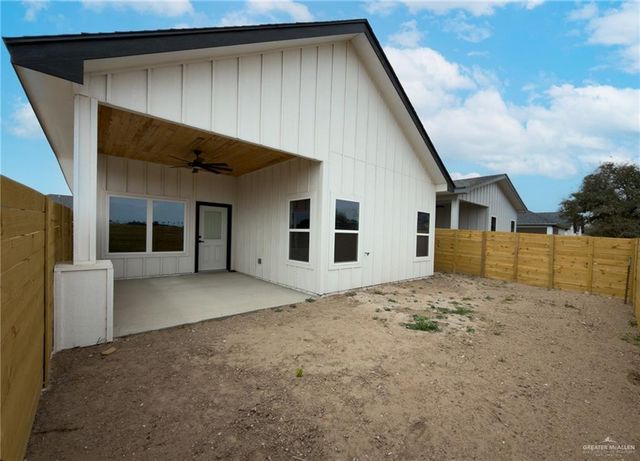 2318 Thornton Avenue, Mission, TX 78574