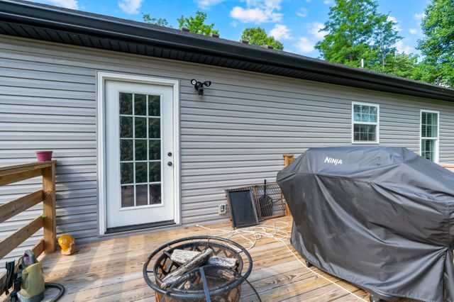 1147 Mount Herman Rd, Shelbyville, TN 37160