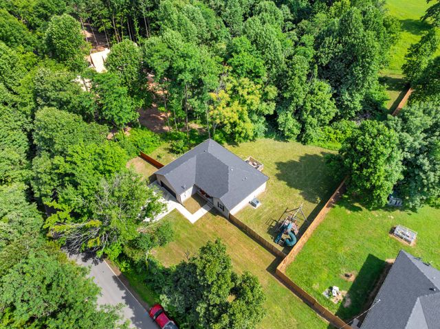 1147 Mount Herman Rd, Shelbyville, TN 37160