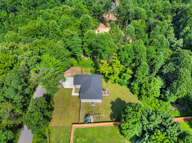1147 Mount Herman Rd, Shelbyville, TN 37160