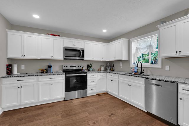 1147 Mount Herman Rd, Shelbyville, TN 37160