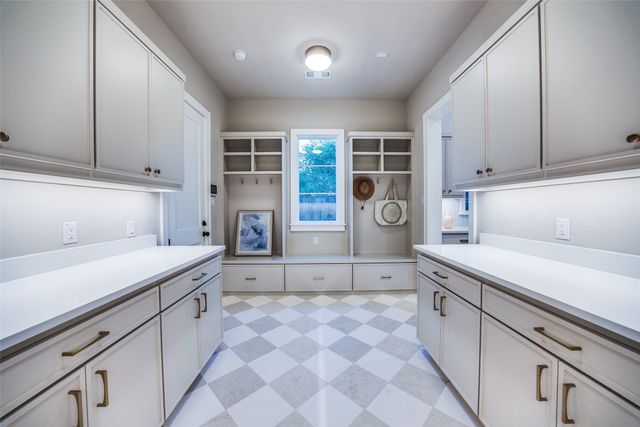 3935 Hawick Lane, Dallas, TX 75220