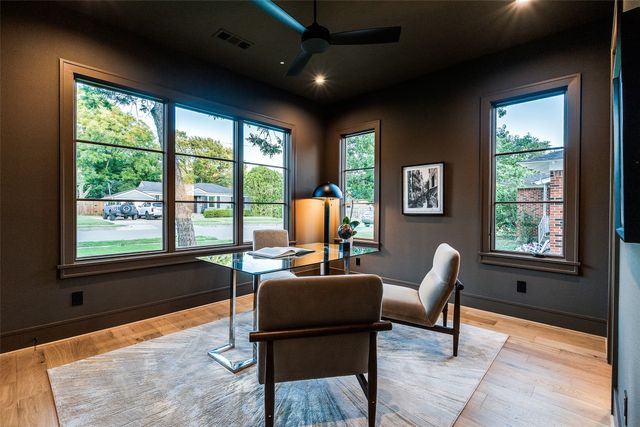 3935 Hawick Lane, Dallas, TX 75220