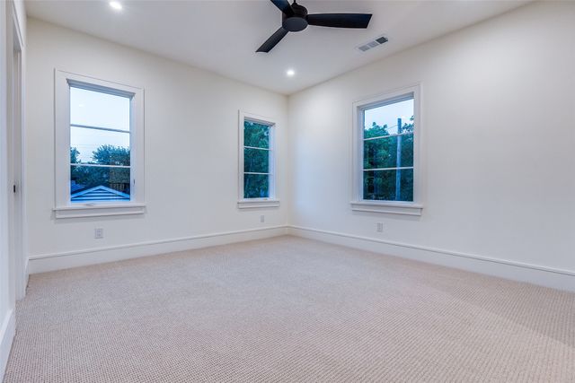 3935 Hawick Lane, Dallas, TX 75220