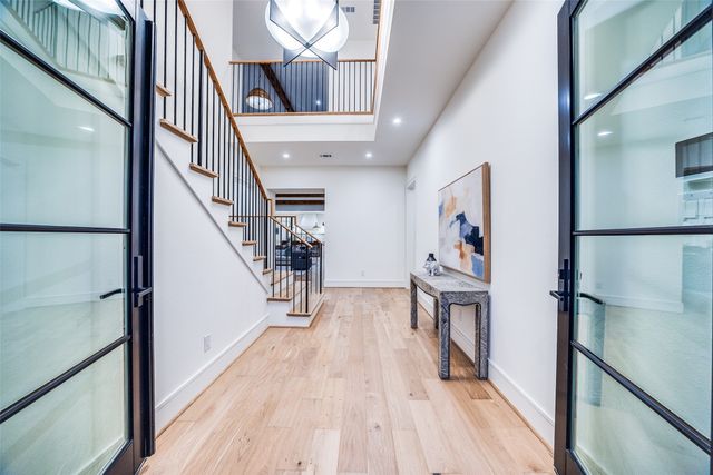 3935 Hawick Lane, Dallas, TX 75220