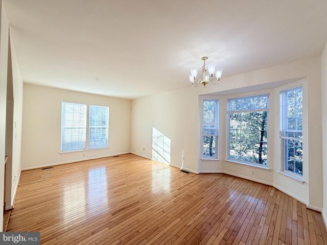 112 RABBIT CHASE DR, Laurel, MD 20724