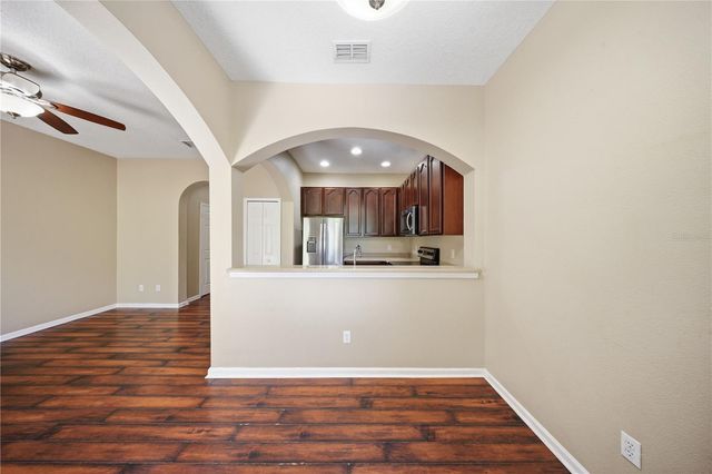 10291 PARK COMMONS DRIVE, Orlando, FL 32832