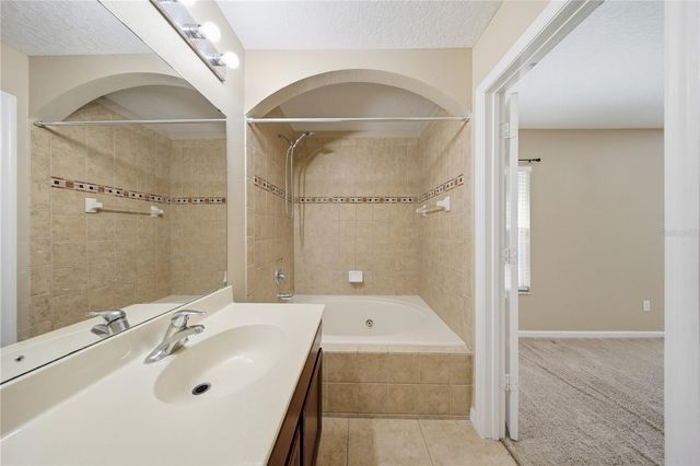 10291 PARK COMMONS DRIVE, Orlando, FL 32832