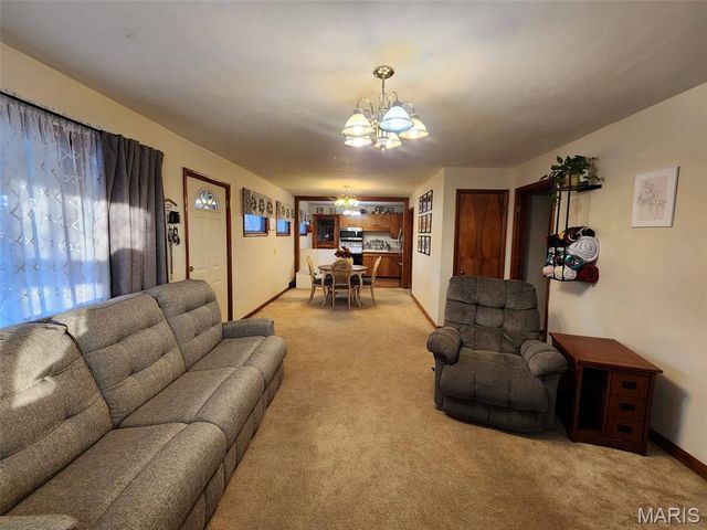 3129 Rendlen Avenue, Hannibal, MO 63401