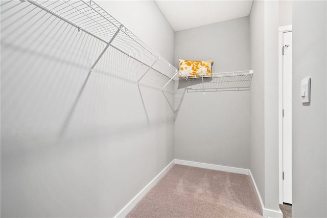 105 Deana Dr, Robinson Twp, PA 15136