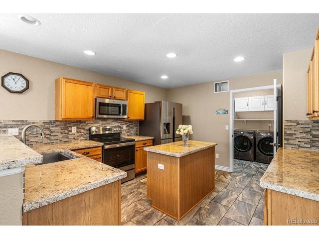 8020 Firecracker Trl, Colorado Springs, CO 80817