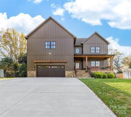 1014 Woodside Avenue, Charlotte, NC 28205