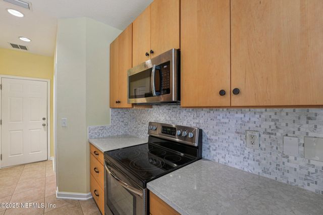 3905 BUCKTHORNE Drive, D, Orange Park, FL 32065